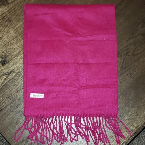 New Enzo Cranberry Cashmere Wool Blend Scarf - Picture 4 of 6